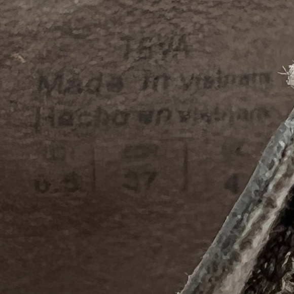 Abella Tan Suede Peep Toe Ankle Booties Size 6.5 Women’s - Picture 2 of 10